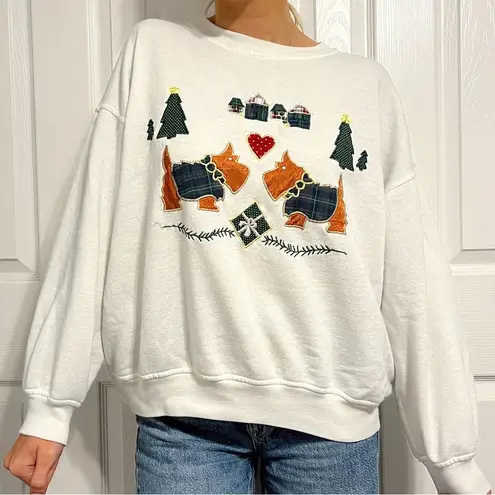 Vintage Christmas Terrior Embroidered Crewneck Size M