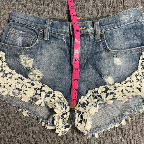 Carmar Denim Shorts With Flower Lace Trim Blue Size 25