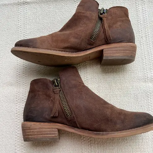 Gianni Bini  Leather Ankle Booties 7 Brown