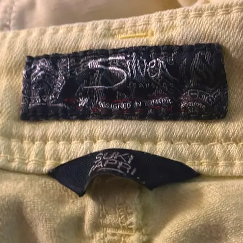 Silver Jeans Suki Capri Womens Pale Yellow Denim Pants Pockets 26 L4016SCLW13