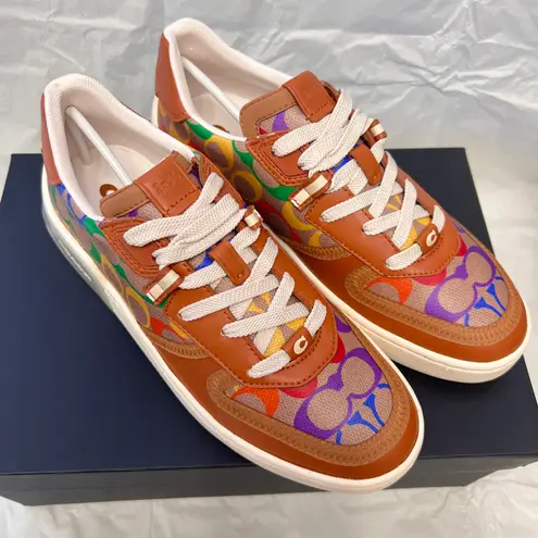 Coach  Citysole Court Sneaker In Rainbow Signature Canvas ca264