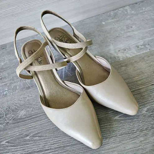 Life Stride  Kalea Womens Dress Pump Pointed Toe Taupe Heel Elastic Straps Size 8