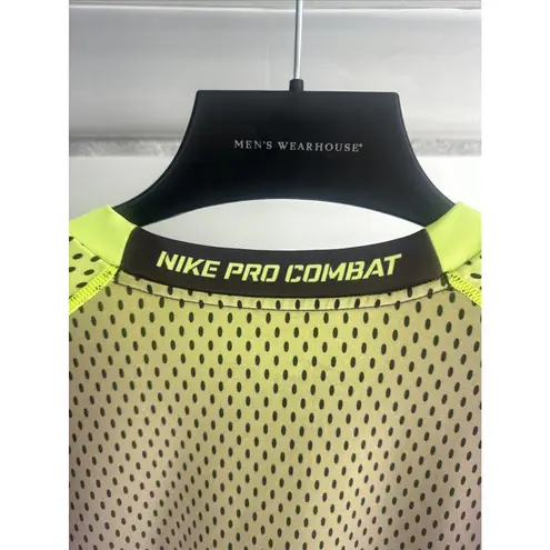 Nike  Sweatshirt Adult‎ XLFitted Pro Combat Gym Hyperwarm Athletic