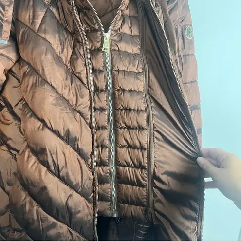 Bernardo Asymmetrical Puffer With Bib filled zip, size XS FLAWED