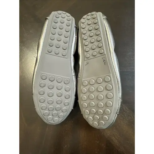 Adam Tucker by me too Metallic Gold Ballet Flats Women Size 6.5 Silver