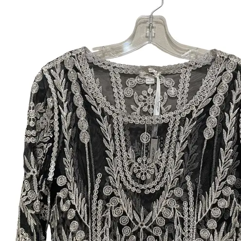 Ultra Pink Lace Sheer Embroidered Top Black Size Medium