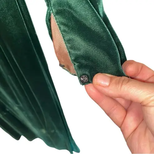 Vintage Forest Green Velvet Rhinestone Backless Bow dress
40s 80s fall holiday Size XS