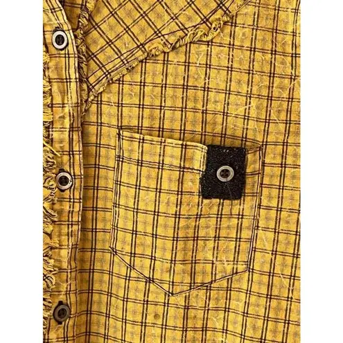 BKE Shirt Women’s Size XS Yellow Brown Plaid Button Up Long Sleeve Embroidered
