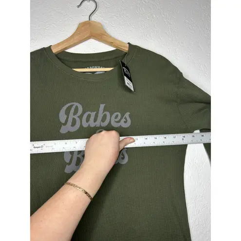 Chillionaire By Affliction Babes & Beer Graphic Long Sleeve Thermal Shirt S NWT Green