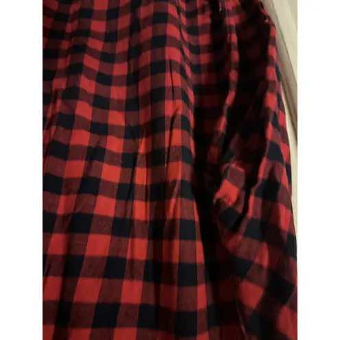 The American Dream Red And Navy Plaid Button Up Slim Fit Women's Shirt Size XL