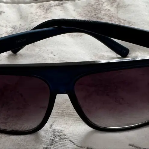 NWT Black frame and lens cat eye UV400 Sunglasses summer bohemian vacation