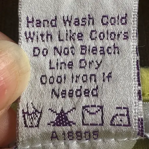 Susan Graver Light Green White Floral Embroidered Short Sleeve T-Shirt Sz. 2X.