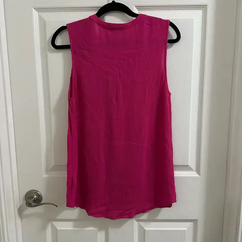 Daniel Rainn Hot Pink Sleeveless Blouse Tank Women’s size Medium barbiecore