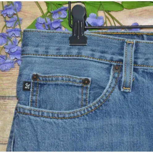 Southern Stitch Ladies Straight Leg Embroidered Denim Blue Jeans Size 33 33R