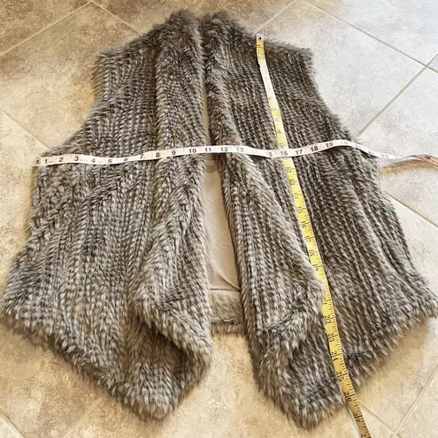 EXPRESS  faux fur open front vest tan brown medium large pockets