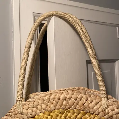 American Eagle  yellow tan straw circle sun tote bag