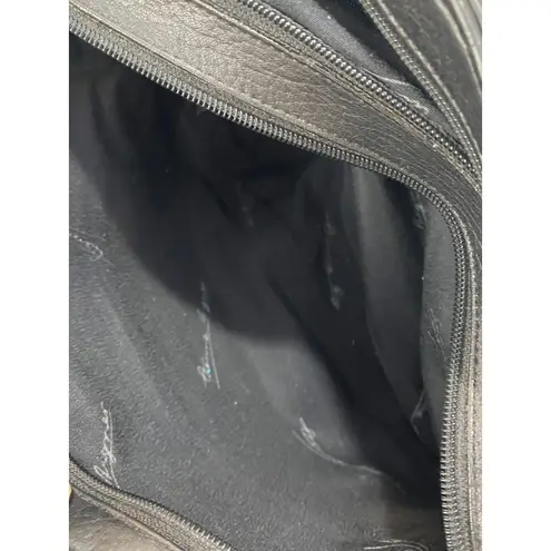 Etienne Aigner Vintage Black Leather Crossbody Bag Gold Medallion 80s 90s