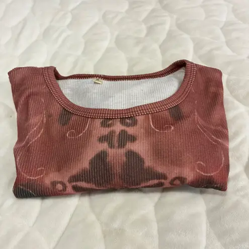 Long Sleeve Crop Top Geometric Pattern Y2K Style Fitted Tee Size S Boho Hippee Red