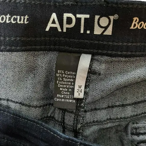 Apt. 9  Bootcut Mid-Rise Women’s Size 24W Short, Dark Wash, Button Pockets, NWT!