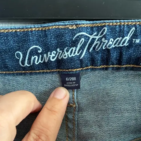 Universal Threads Universal Thread Women's Blue Distressed Jeans 6 - Image 10
