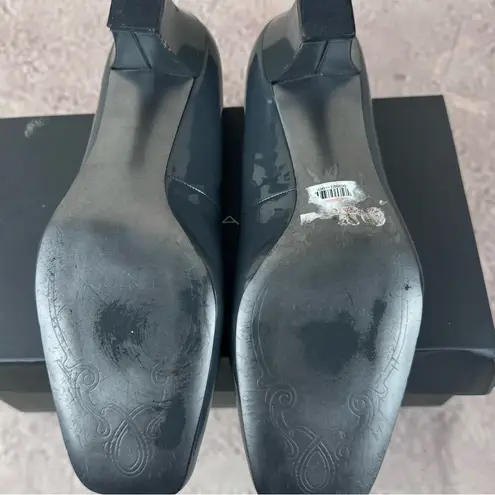 Tahari Wicked embellished grey slip on patent loafers pumps size 10