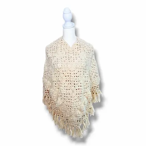 Helen Dolinick cottagecore Cream & white crochet #fringe poncho #handmade a41 Size XS