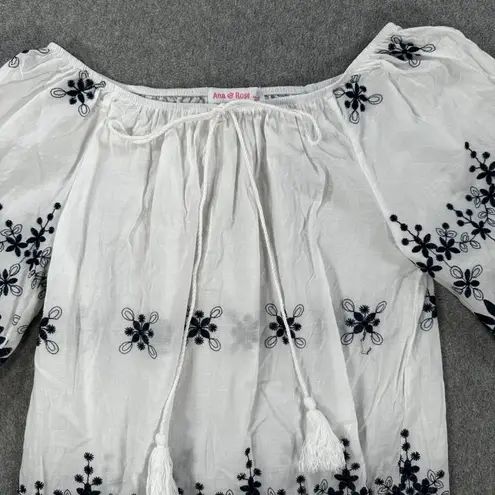 Ana & Rose Off Shoulder Embroidered Tunic Top Size Small White/Navy Blue Tassel White