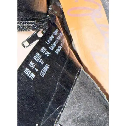 Zodiac New Women's Heeled Combat Boots with Buckle Detail, size 7