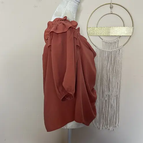 Boutique libian • terracotta rust off shoulder top Size 3X