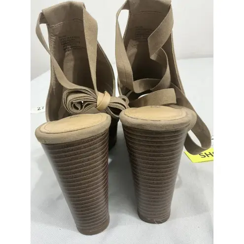 Womans Just Fab Gilina Size 8.5 Tan Faux Suede Peep Toe Strap Wedge Sandals Brown