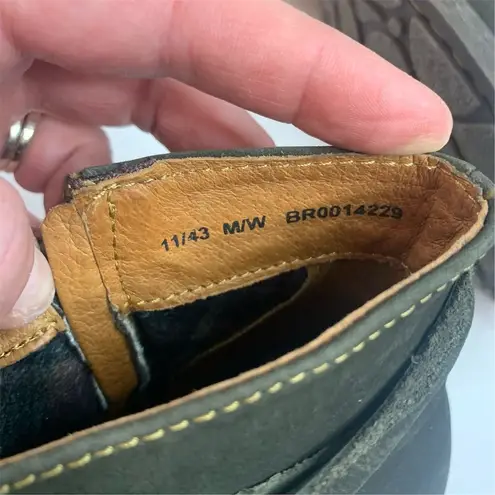 BORN Gray Leather Ankle Boots Unisex Size 11 Comfort Casual Block Heel