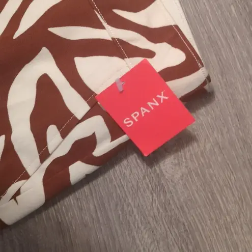 Spanx  Crazy Zebra Pull On Pants Size Medium thumbnail 3