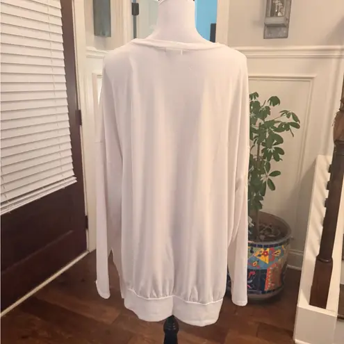 Fantastic Fawn  EUC Oversized Smiley Face Lightweight Sweatshirt