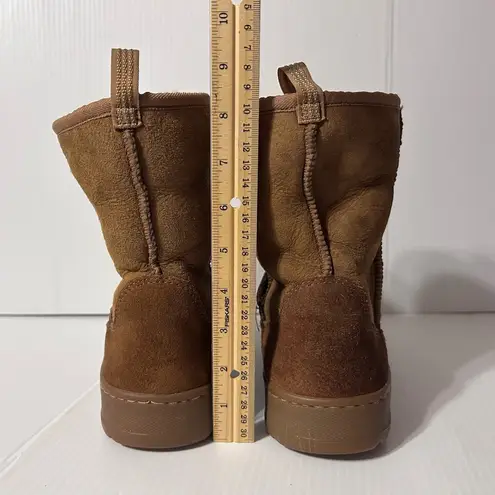 L.L. Bean brown suede lined boots women size 8 M