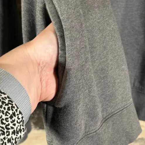 Gear for Sports Sweatshirt Woman's L Gray Minnesota University Golden Gophers