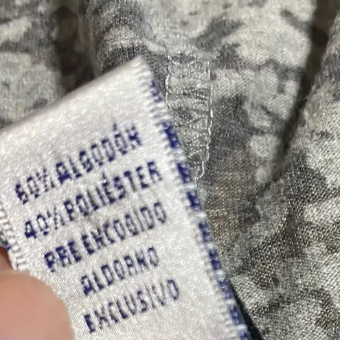 Ladies Hooded Medium ‘Honda racing’ long sleeved shirt