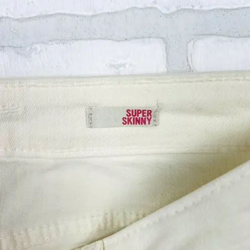 Arizona Jeans Arizona Jean Co Super Skinny Ombre Jeans Size 9 Ivory Green Stretch Cotton Blend