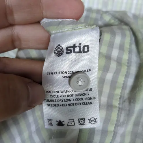 STIO Grey Gingham Check Bircher Shirt Long Sleeve Button Up Women's Small Gray