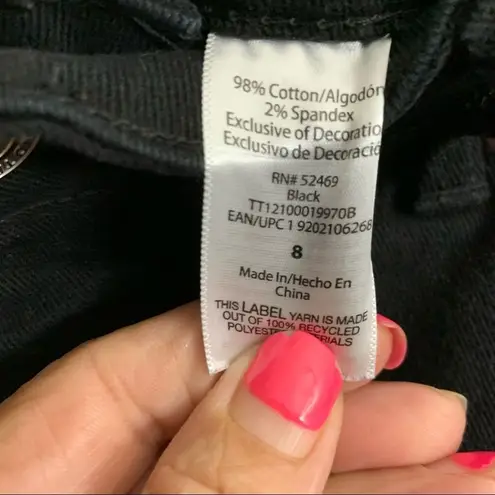 Time & Tru Midrise Black Denim Lightly Distressed Shorts