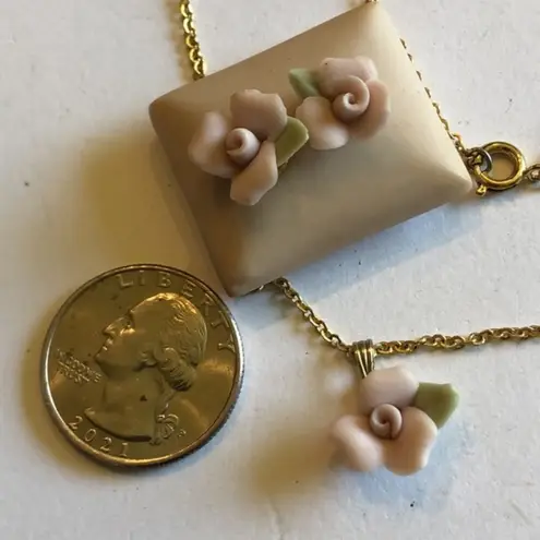 Tiny Vintage Trinket Box Ceramic Pink Floral Necklace & Earring Set