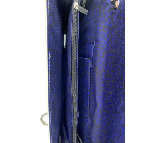 Women's White & Silver Clutch Purse