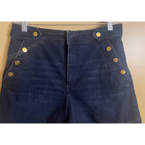 Anne Klein  Sailor Short Size 10