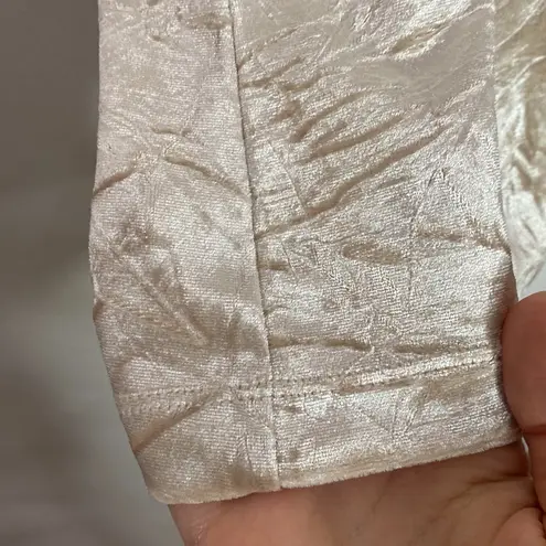 525 America mockneck champagne crinkled tank top size XS