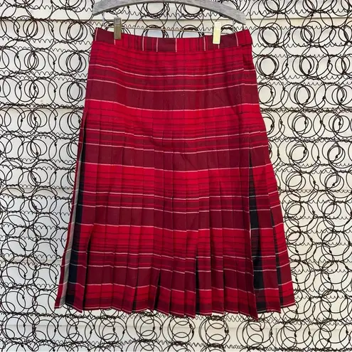 Pendleton Woolen Mills reversible red black tartan plaid pleated skirt Size 6