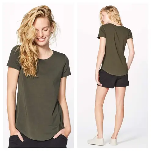 Lululemon  Love Crew Neck Tee III Short Sleeve in Dark Olive Green Women's 4