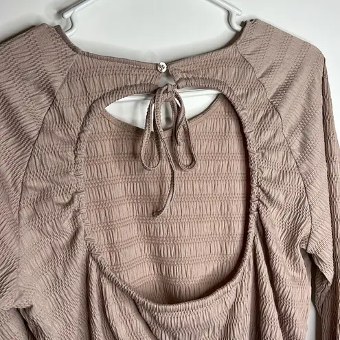 REWASH  Textured Open Back Cropped Elastic Waist Long Sleeve Top