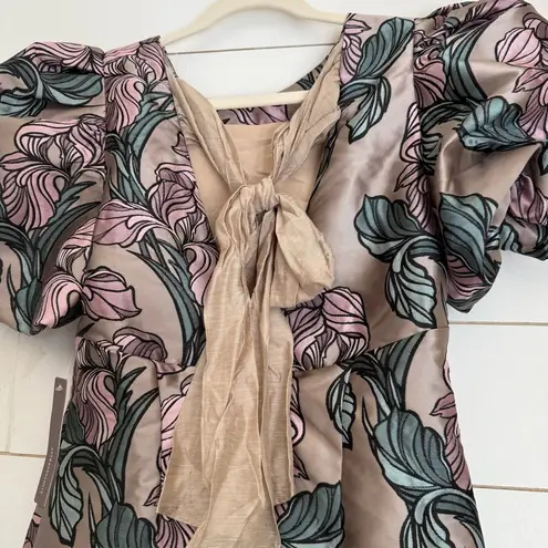 Elliatt The Audrey puff-sleeve mini dress