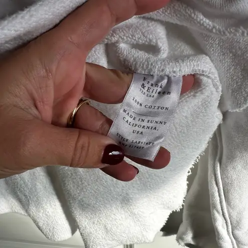 Frank & Eileen Capelet Anna Long Sleeve Triple Fleece Sweatshirt White Size XS