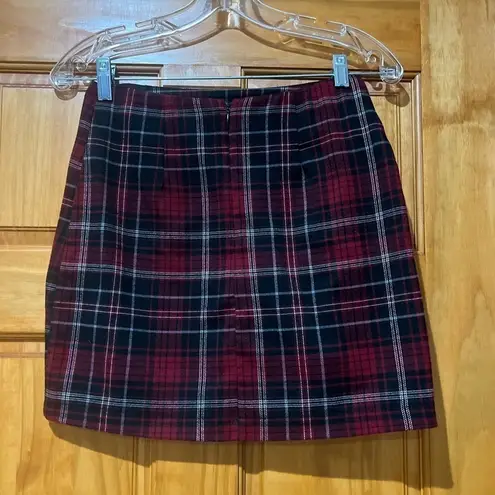 LOVE ON A HANGER Red PLAID flannel MINI SKIRT W FRONT SLITS size 3