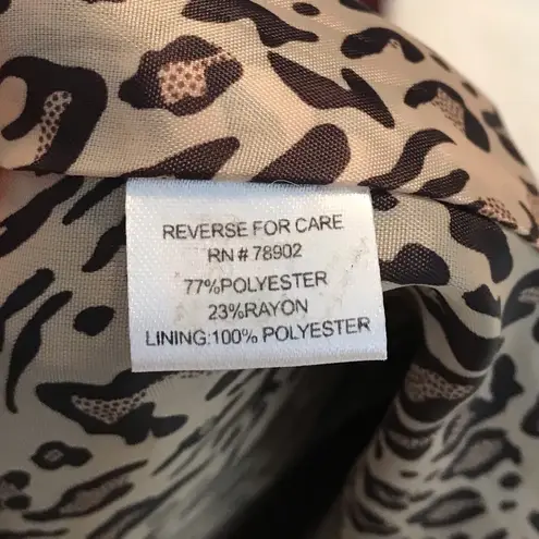 Erin London reptile dragon scale print zip up vest w/ cheetah print lining Med. Red